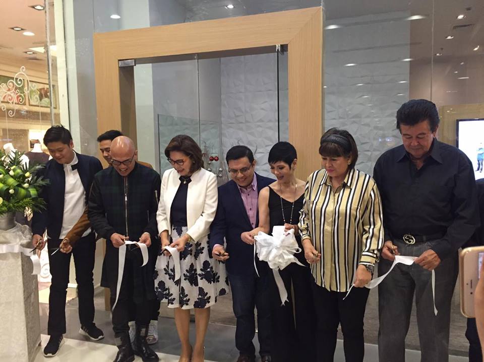 Calayan Davao ribbon cutting